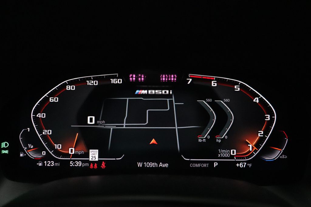 2019 BMW 8 Series Image 26