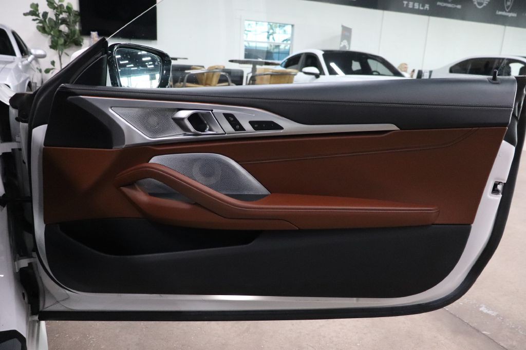 2019 BMW 8 Series Image 30