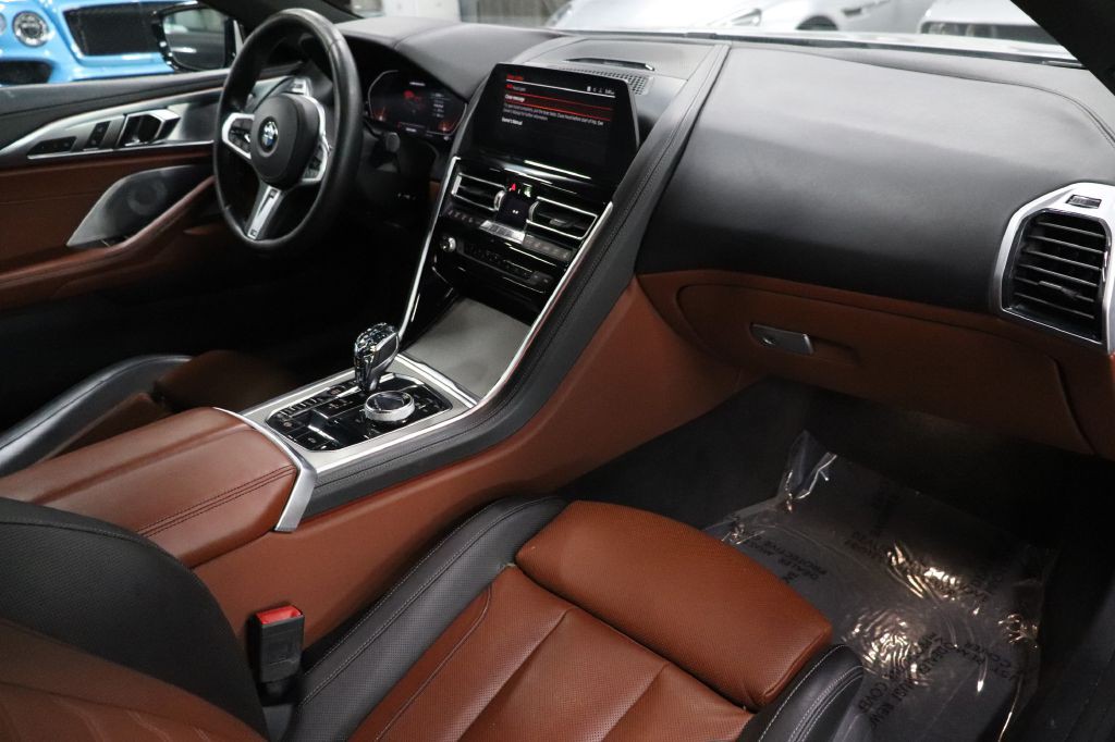 2019 BMW 8 Series Image 31