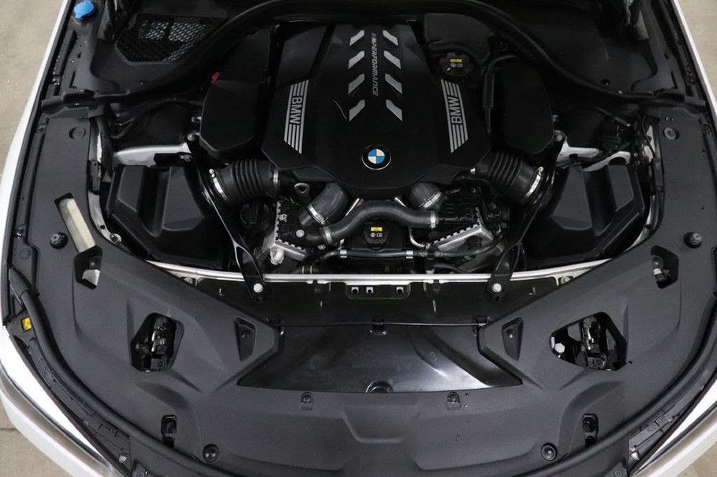 2019 BMW 8 Series Image 35