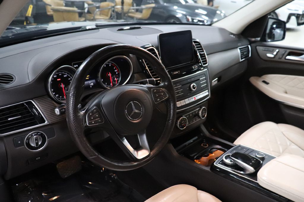 2019 Mercedes-Benz GLS-Class Image 12