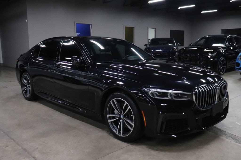 2022 BMW 7 Series Image 7