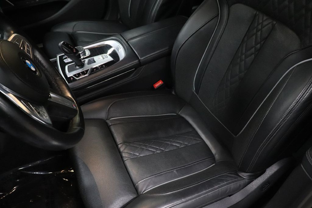 2022 BMW 7 Series Image 12