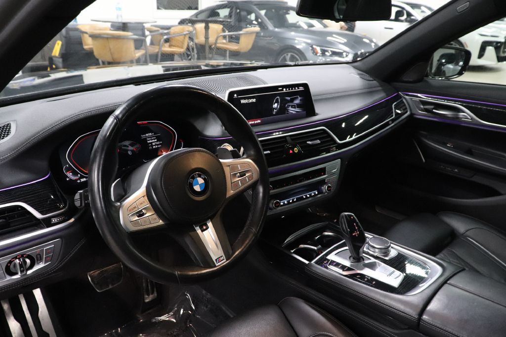 2022 BMW 7 Series Image 13