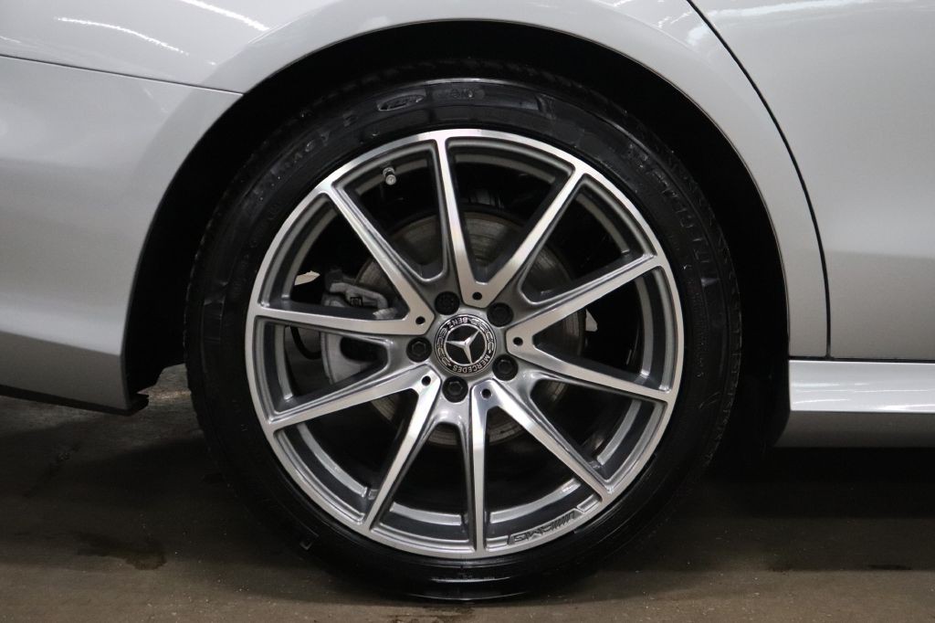 2023 Mercedes-Benz E-Class Image 40