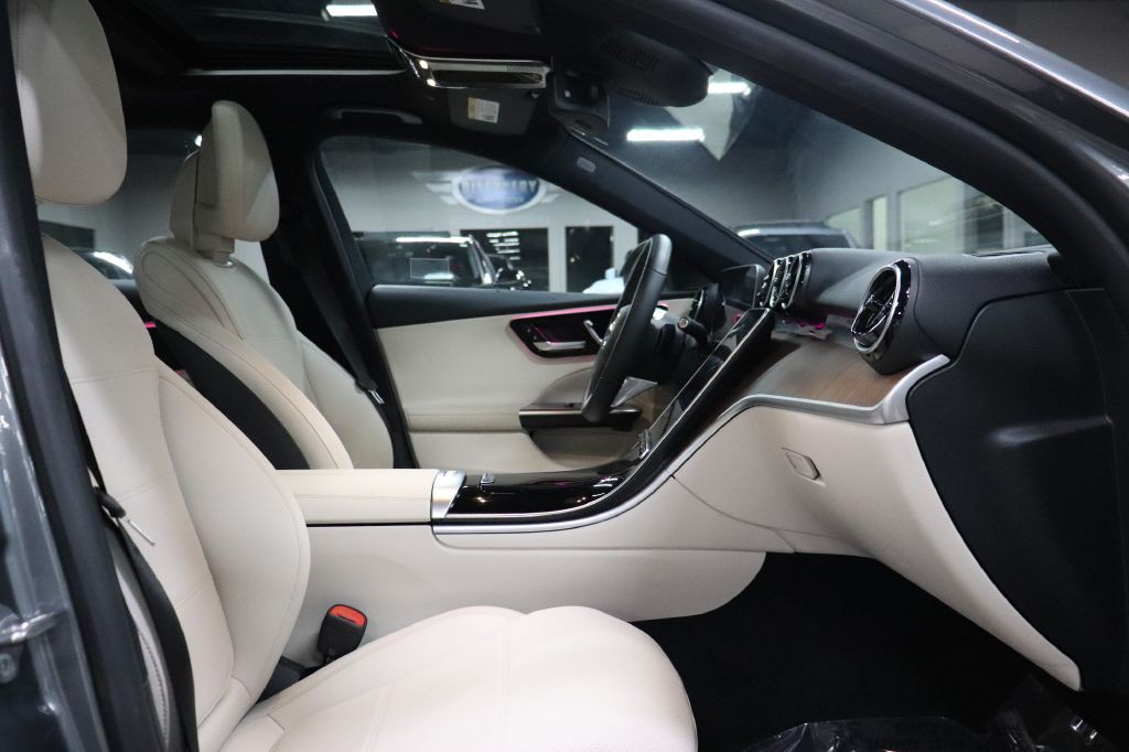 2023 Mercedes-Benz C-Class Image 24