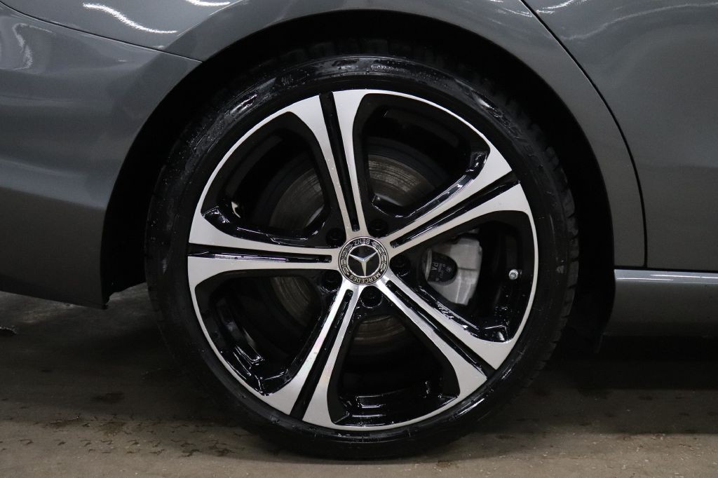 2023 Mercedes-Benz C-Class Image 38