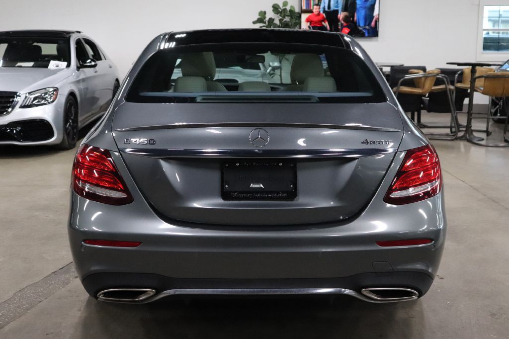 2019 Mercedes-Benz E-Class Image 4