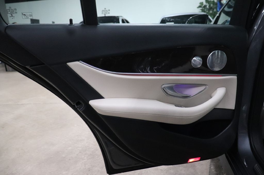 2019 Mercedes-Benz E-Class Image 14