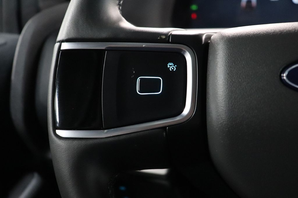 2025 Ford Expedition Image 16