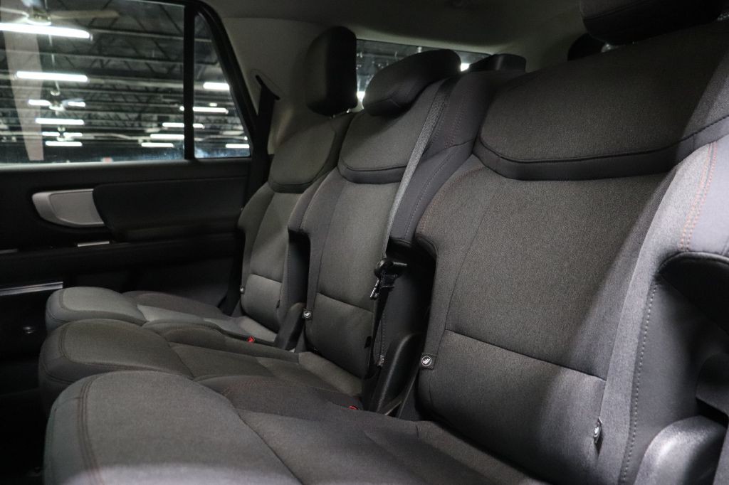 2025 Ford Expedition Image 20