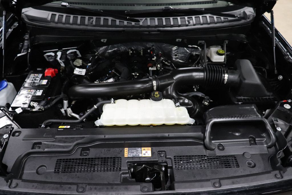 2025 Ford Expedition Image 31