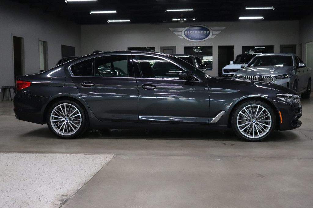 2017 BMW 5 Series Image 6