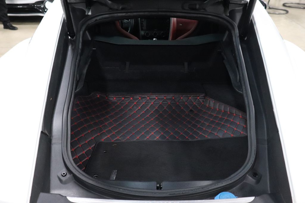 2016 Jaguar F-TYPE Image 14