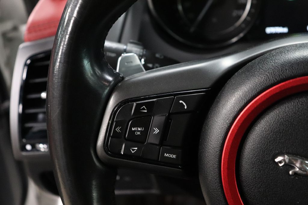 2016 Jaguar F-TYPE Image 20