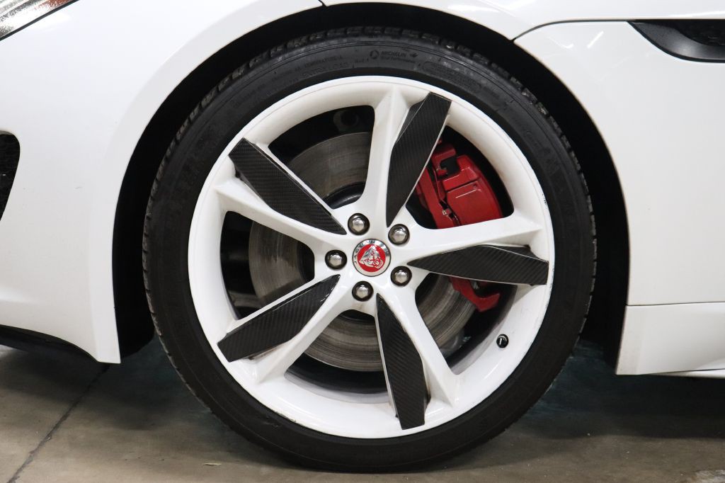 2016 Jaguar F-TYPE Image 29