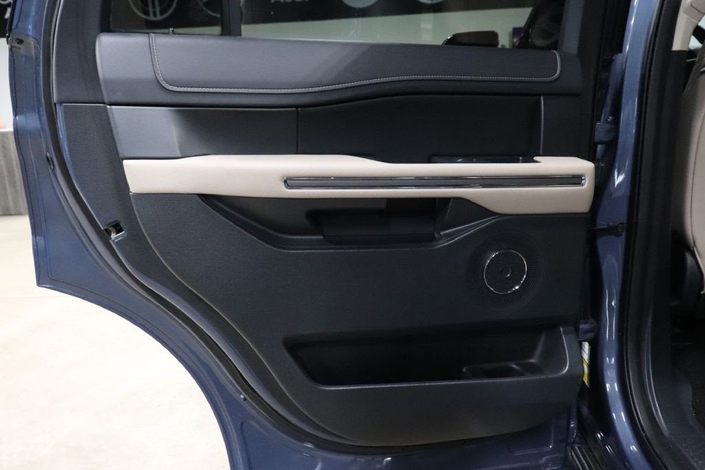 2023 Ford Expedition Image 13