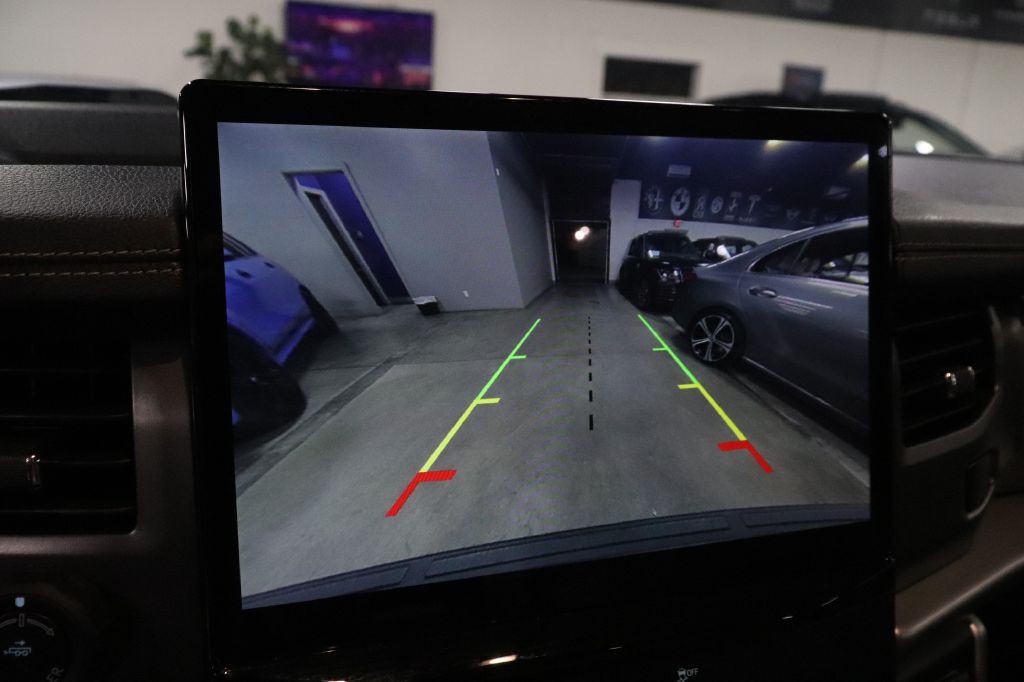 2023 Ford Expedition Image 37