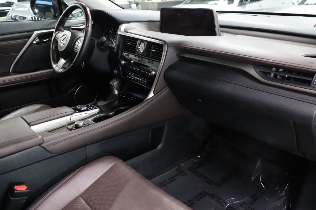 2016 Lexus RX Image 25