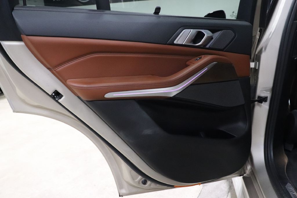 2019 BMW X5 Image 19