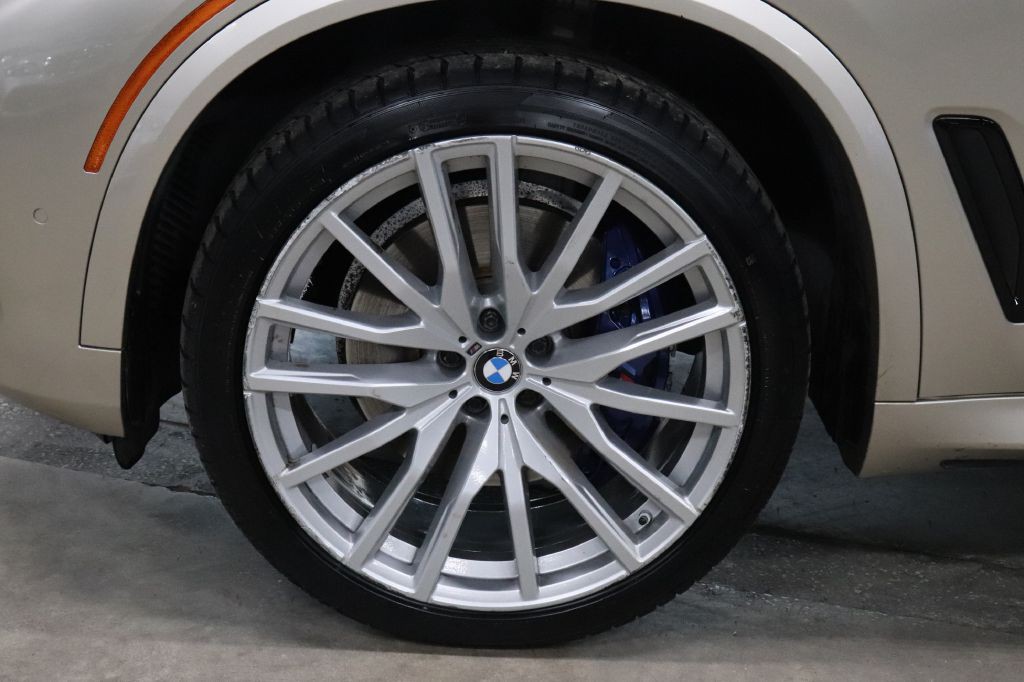 2019 BMW X5 Image 29