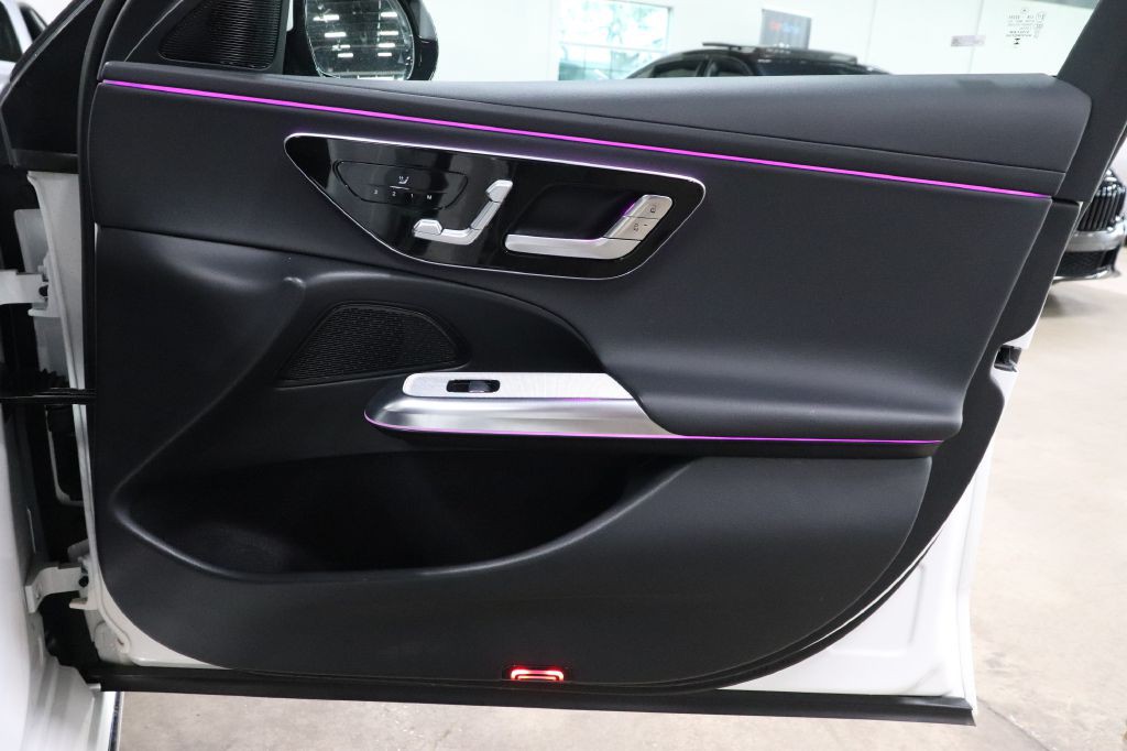 2025 Mercedes-Benz E-Class Image 24