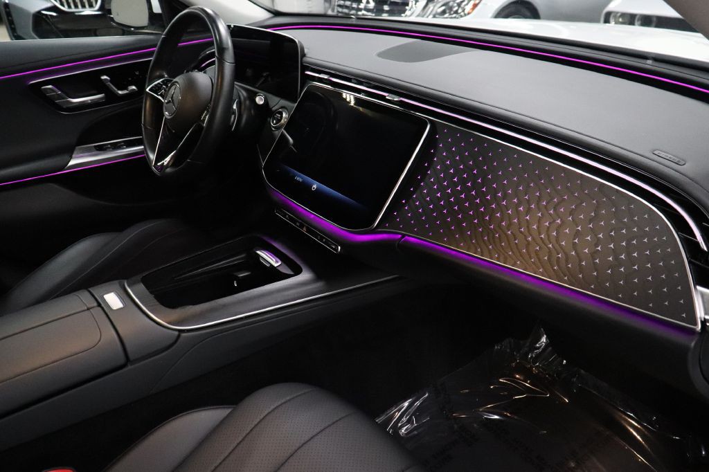 2025 Mercedes-Benz E-Class Image 25