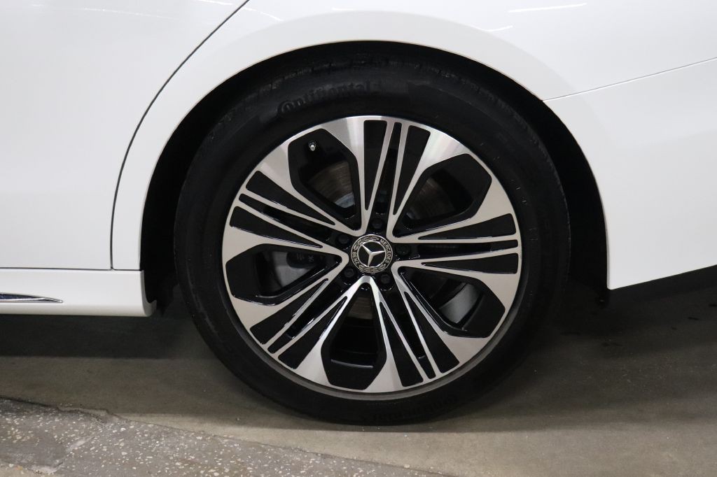 2025 Mercedes-Benz E-Class Image 29