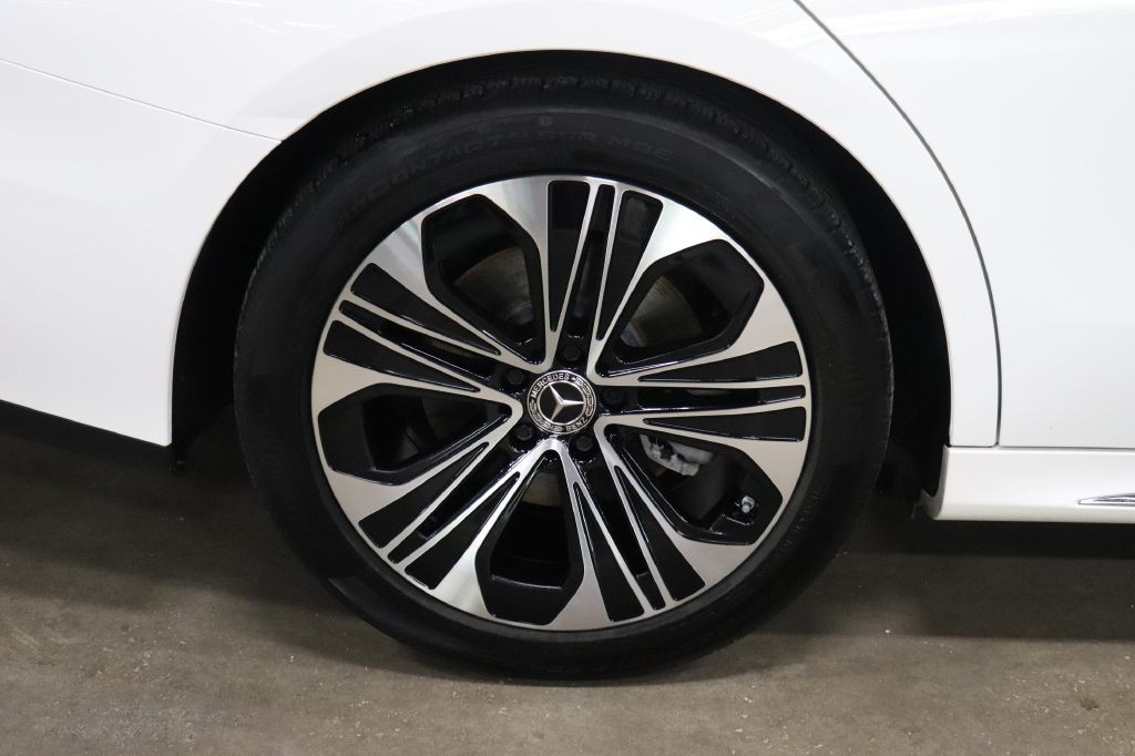 2025 Mercedes-Benz E-Class Image 30