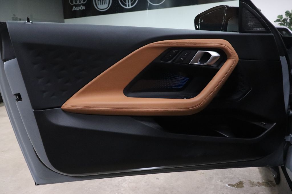 2024 BMW 2 Series Image 9