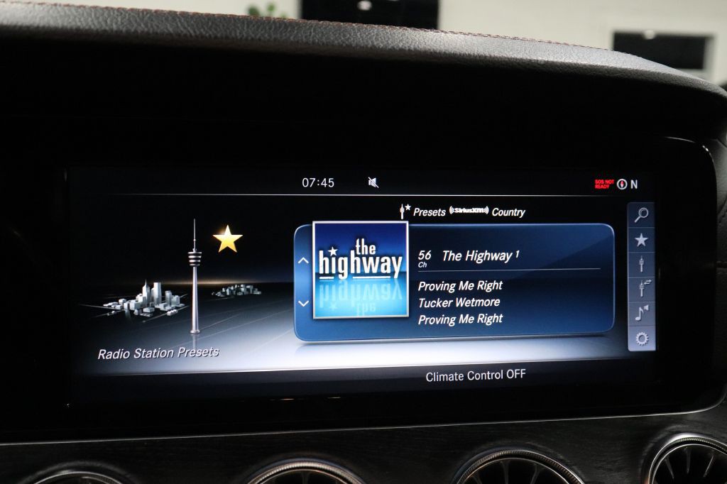 2018 Mercedes-Benz E-Class Image 28