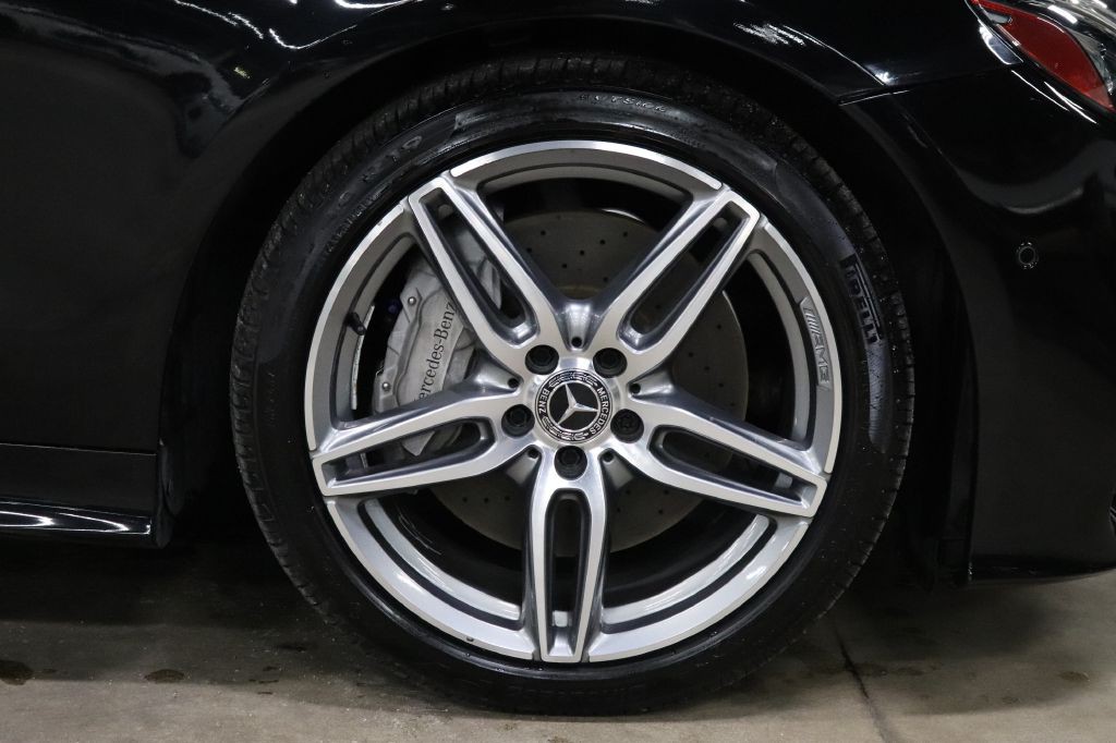 2018 Mercedes-Benz E-Class Image 35