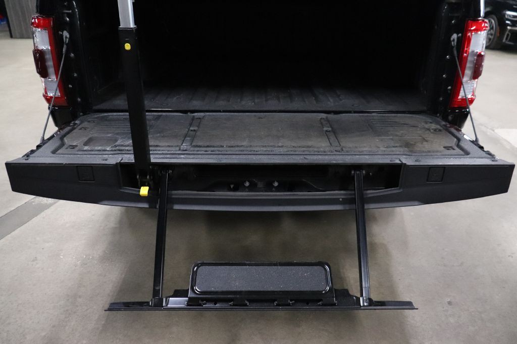 2023 Ford F-150 Image 19