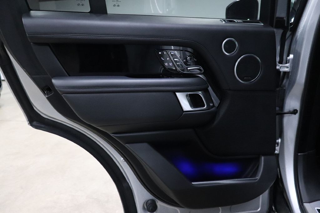 2019 Land Rover Range Rover Image 14