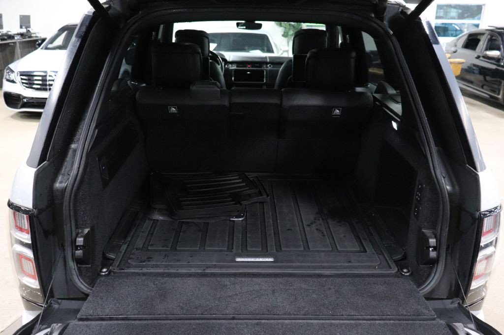 2019 Land Rover Range Rover Image 19