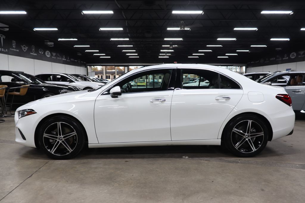 2019 Mercedes-Benz A Image 2