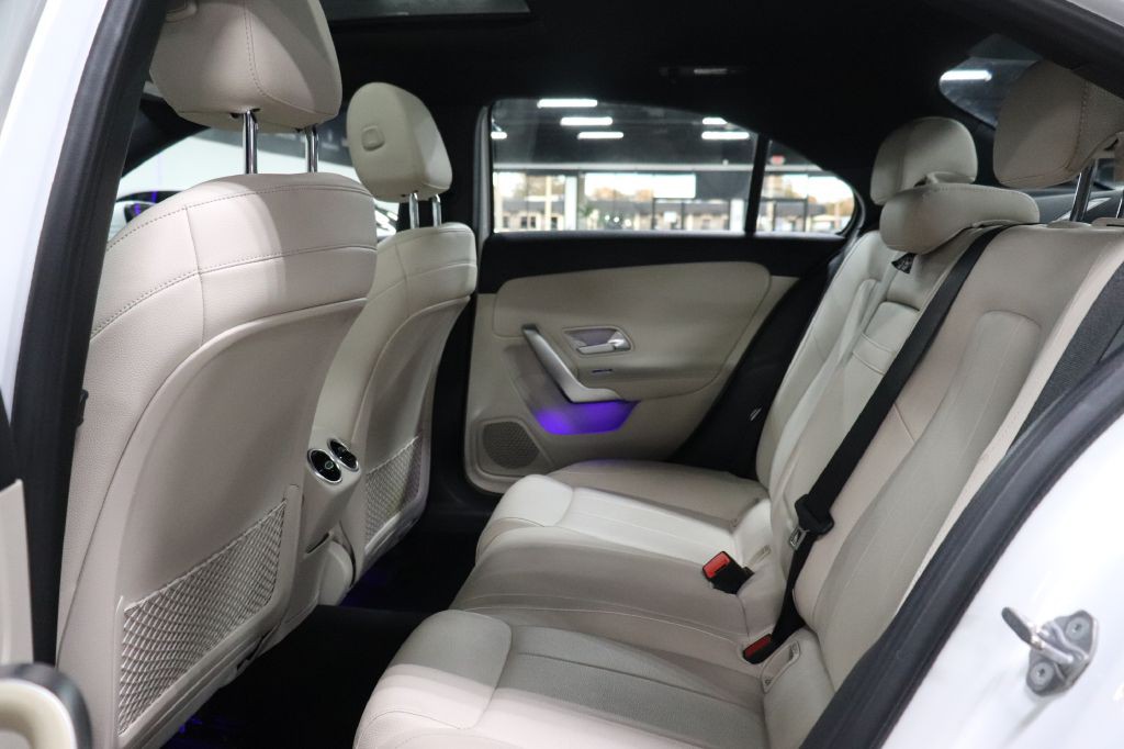 2019 Mercedes-Benz A Image 15