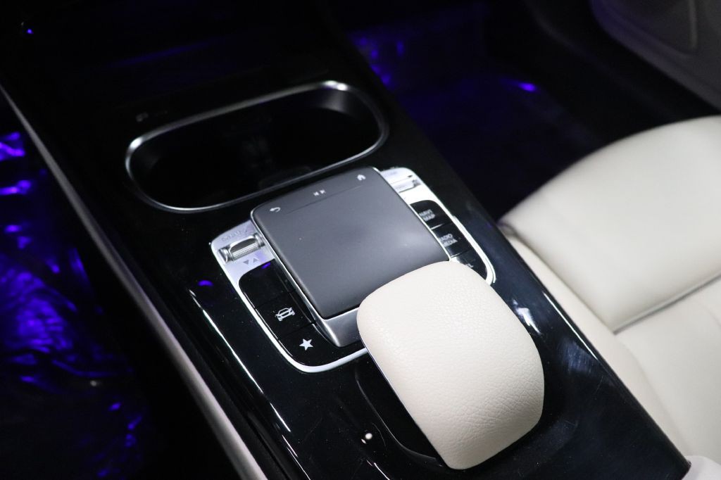 2019 Mercedes-Benz A Image 32