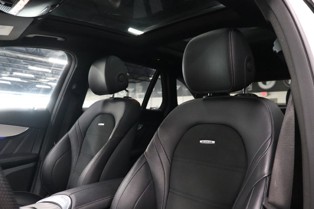 2021 Mercedes-Benz GLC-Class Image 11