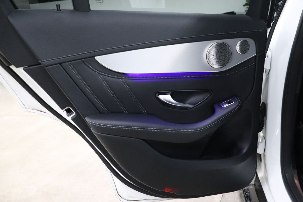 2021 Mercedes-Benz GLC-Class Image 14