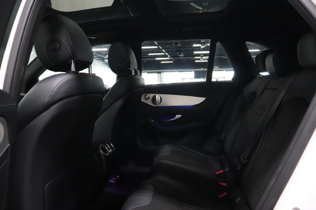 2021 Mercedes-Benz GLC-Class Image 15