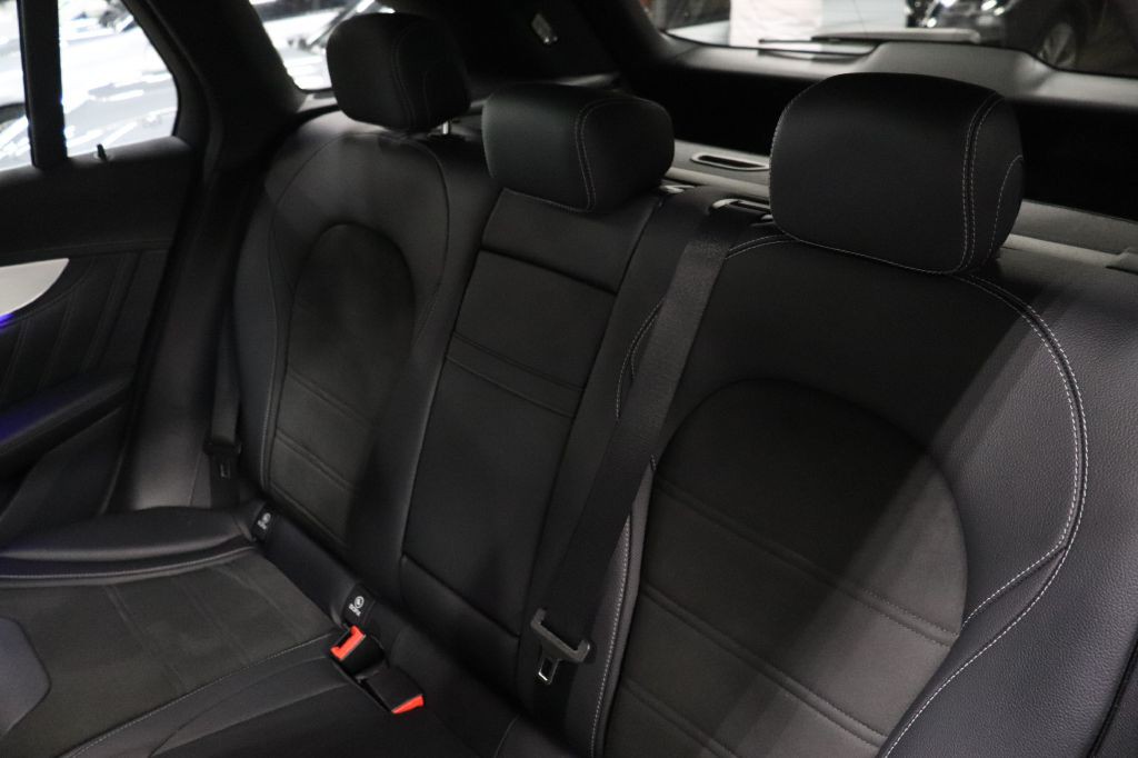 2021 Mercedes-Benz GLC-Class Image 16