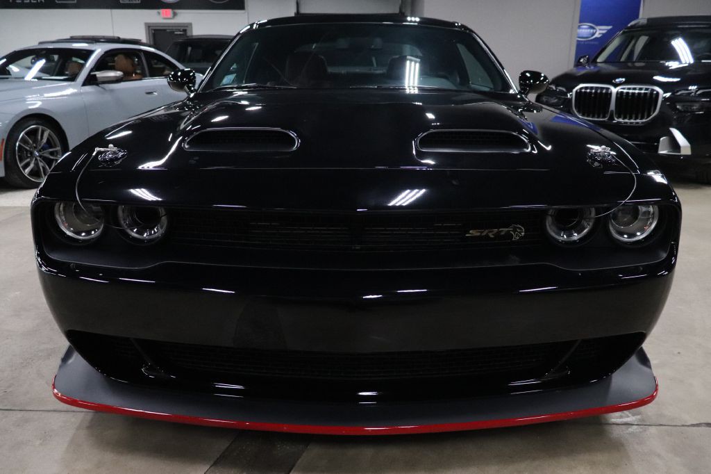 2021 Dodge Challenger Image 8