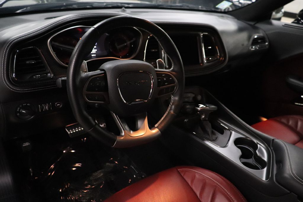 2021 Dodge Challenger Image 10