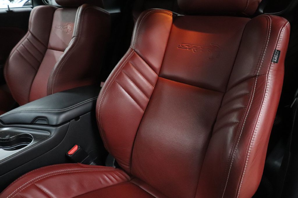 2021 Dodge Challenger Image 11