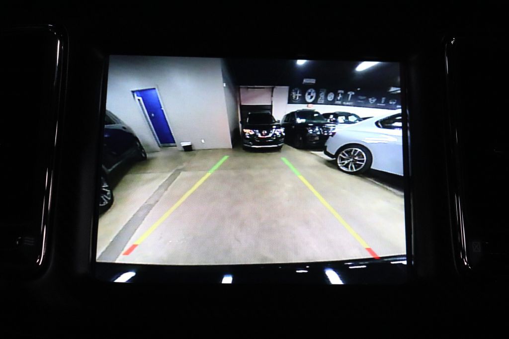 2021 Dodge Challenger Image 13