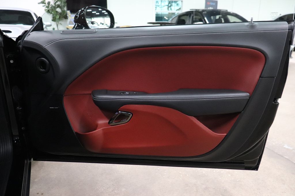 2021 Dodge Challenger Image 20