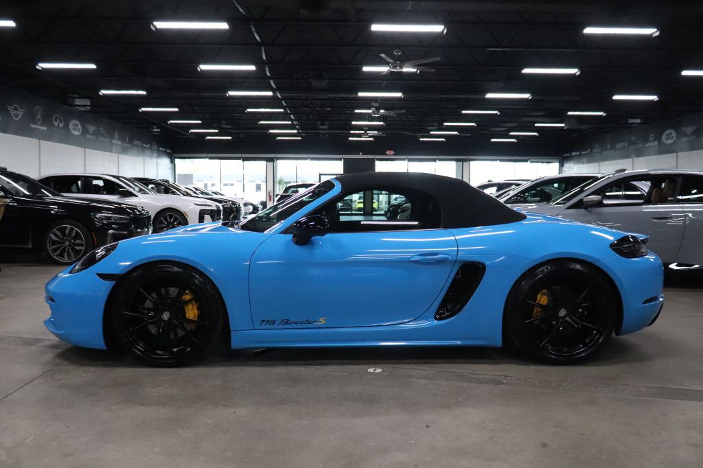 2019 Porsche Boxster Image 3