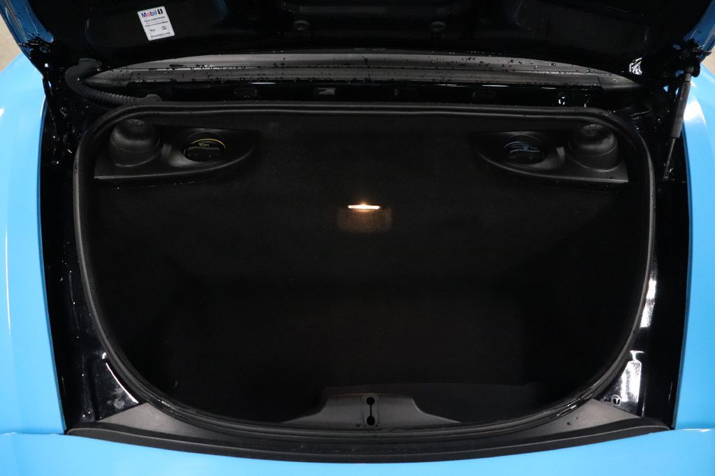 2019 Porsche Boxster Image 21