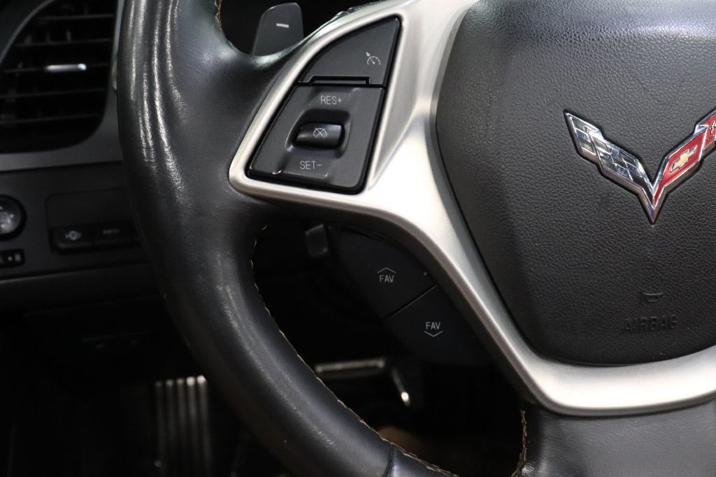 2015 Chevrolet Corvette Image 20
